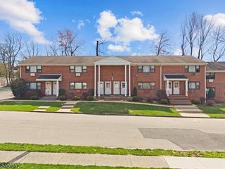 6 Colonial Dr 6A, Little Falls Twp., NJ 07424