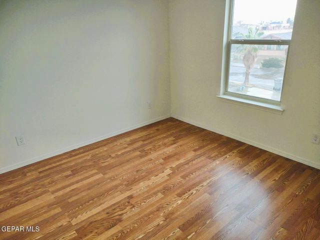 9488 Landry McKee Lane B, El Paso, TX 79907