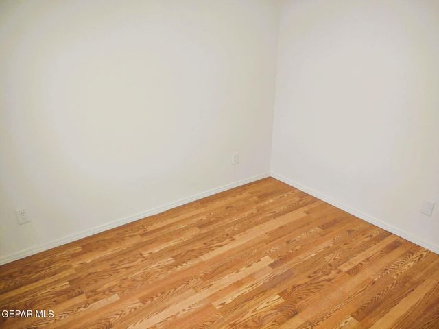 9488 Landry McKee Lane B, El Paso, TX 79907