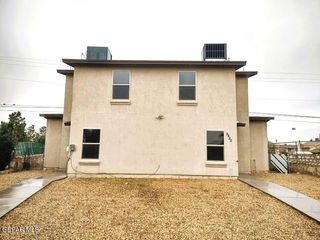 9488 Landry McKee Lane B, El Paso, TX 79907