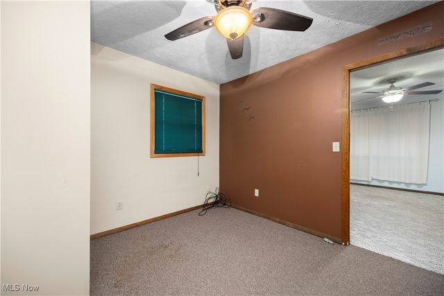 12393 National Drive, Grafton, OH 44044