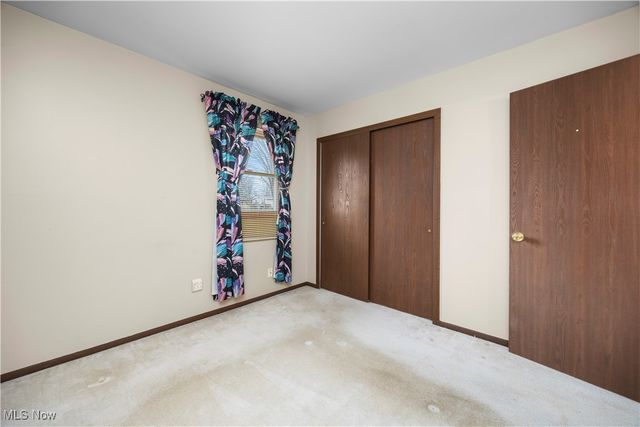 12393 National Drive, Grafton, OH 44044