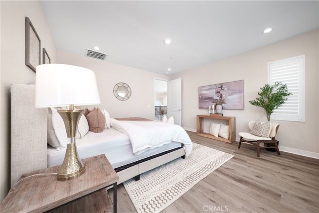 130 Holliston, Lake Forest, CA 92630