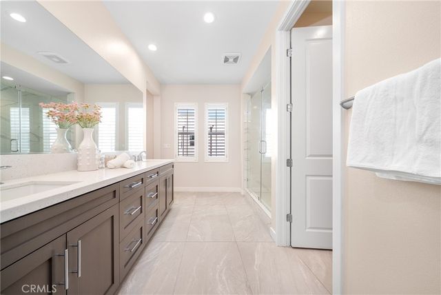 130 Holliston, Lake Forest, CA 92630