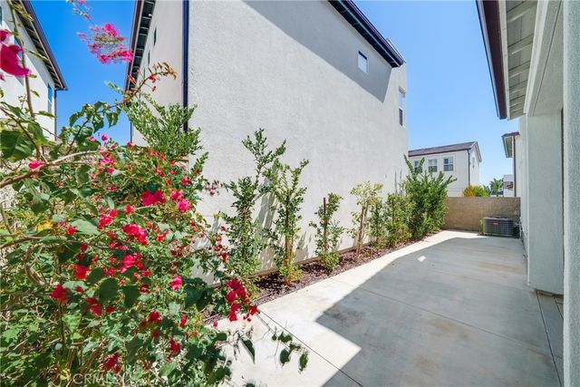 130 Holliston, Lake Forest, CA 92630