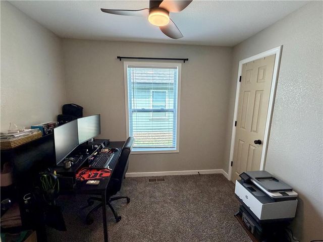 1120 Pacific Avenue, Osawatomie, KS 66064