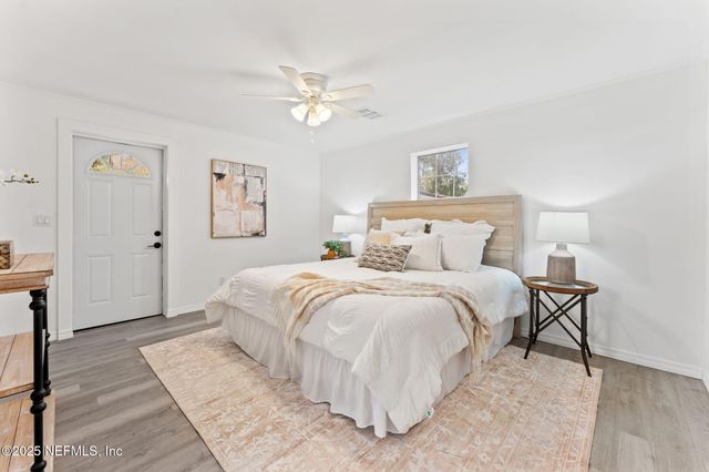 8147 MARINER Street, Jacksonville, FL 32220