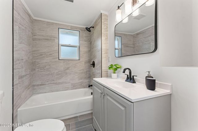 8147 MARINER Street, Jacksonville, FL 32220