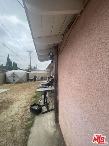 606 W Galavan Street, Carson, CA 90745