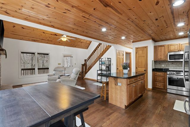 161 Arbor Way, Blue Ridge, GA 30513