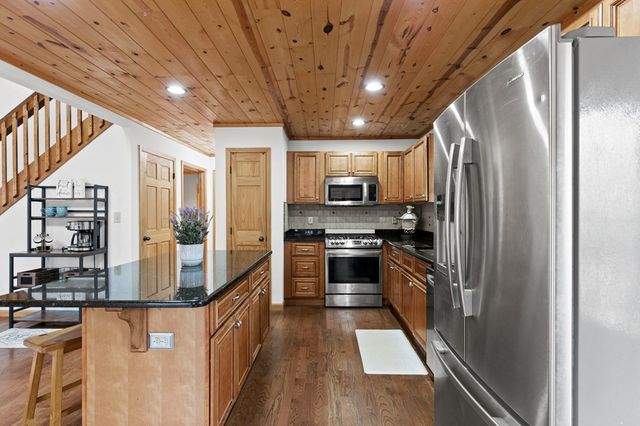161 Arbor Way, Blue Ridge, GA 30513