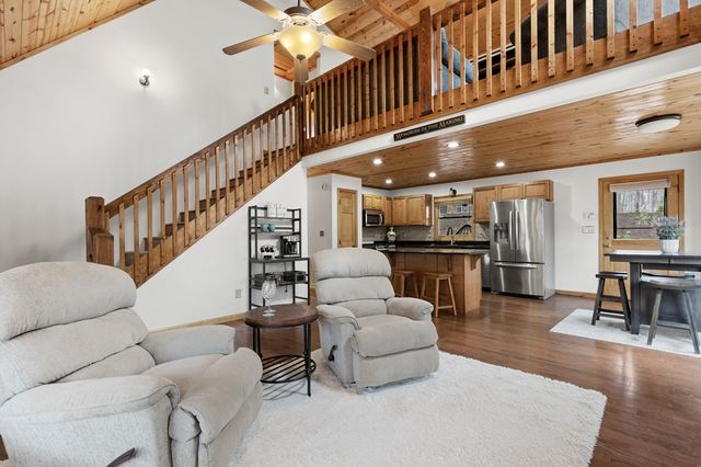 161 Arbor Way, Blue Ridge, GA 30513