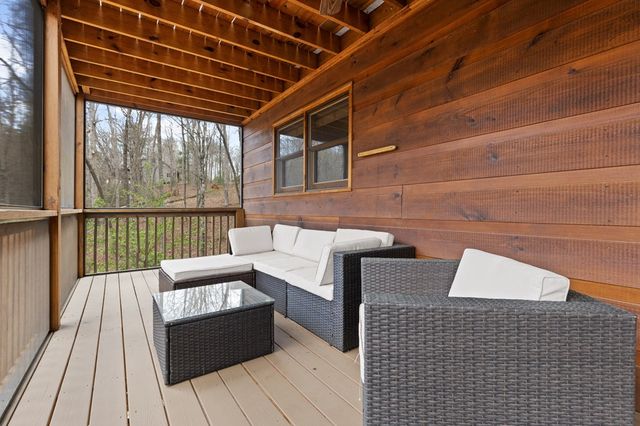 161 Arbor Way, Blue Ridge, GA 30513