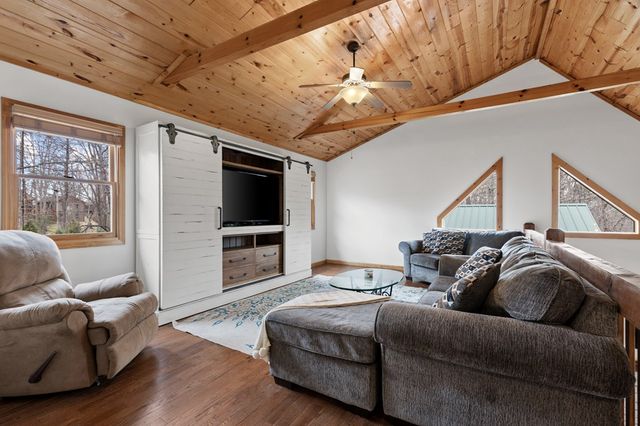 161 Arbor Way, Blue Ridge, GA 30513