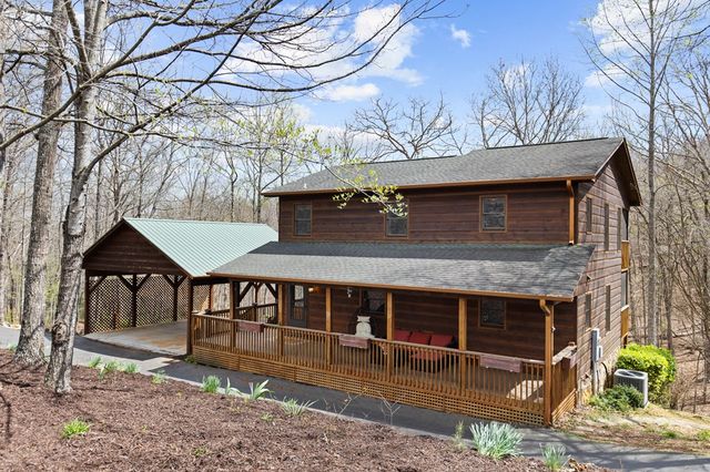 161 Arbor Way, Blue Ridge, GA 30513