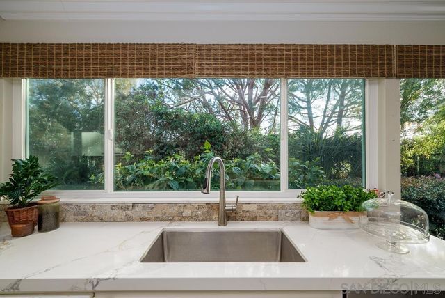 1831 Olympus Loop Drive, Vista, CA 92081