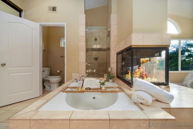 1831 Olympus Loop Drive, Vista, CA 92081