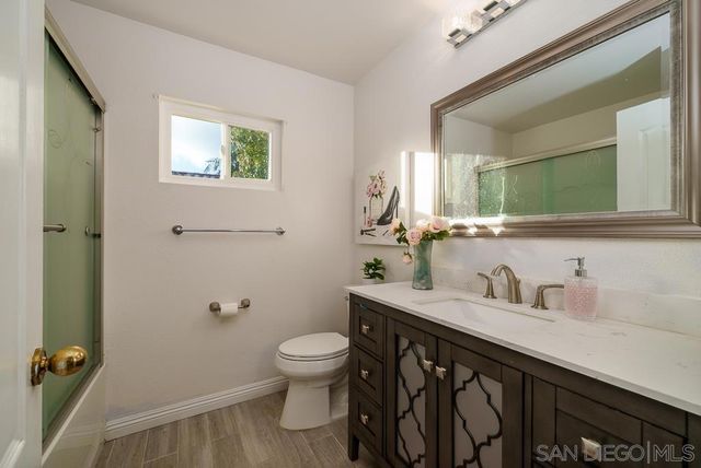 1831 Olympus Loop Drive, Vista, CA 92081