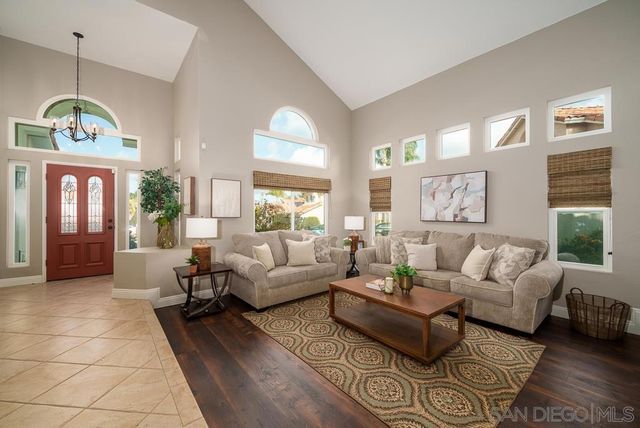 1831 Olympus Loop Drive, Vista, CA 92081