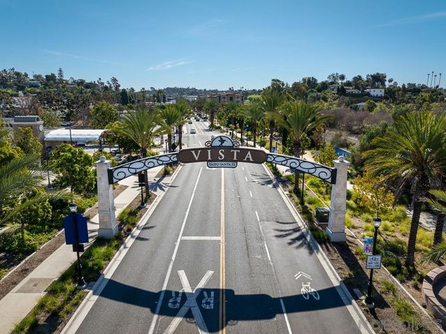 1831 Olympus Loop Drive, Vista, CA 92081