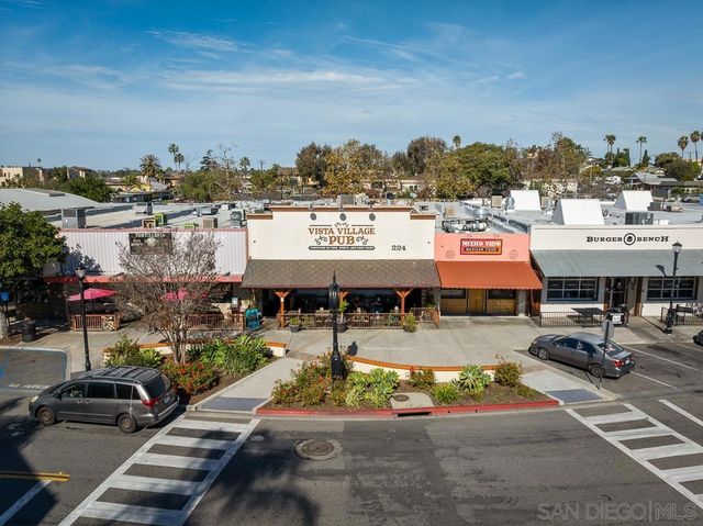 1831 Olympus Loop Drive, Vista, CA 92081