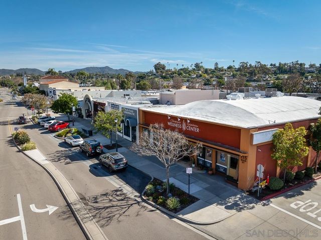 1831 Olympus Loop Drive, Vista, CA 92081