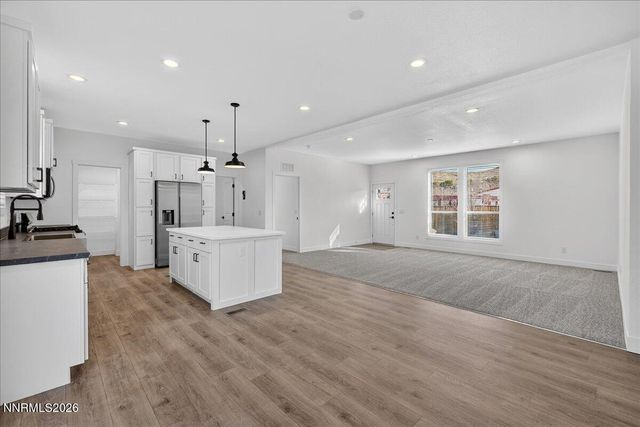 520 E 2nd Avenue, Sun Valley, NV 89433