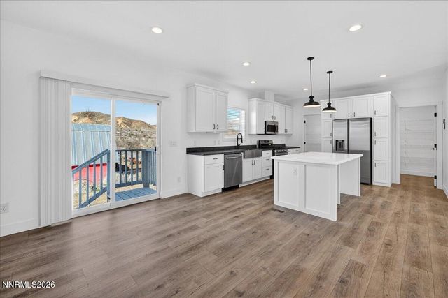 520 E 2nd Avenue, Sun Valley, NV 89433