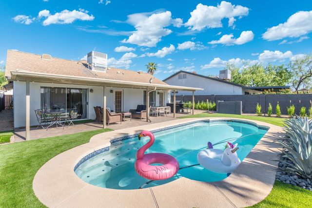 6913 E Kings Avenue, Scottsdale, AZ 85254