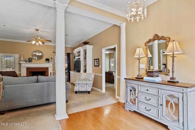 102 Park Place, Clinton, MS 39056
