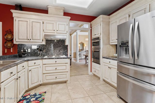 102 Park Place, Clinton, MS 39056