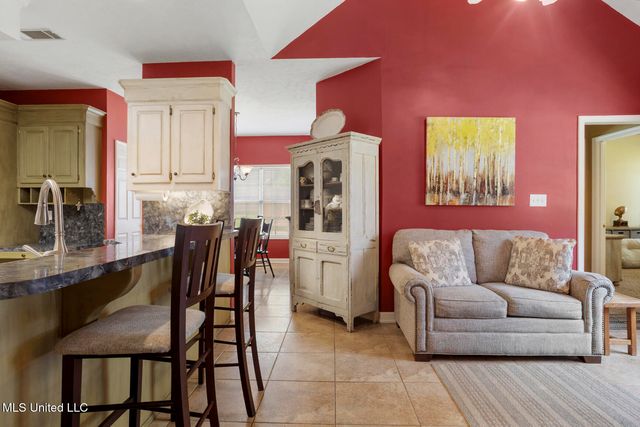 102 Park Place, Clinton, MS 39056