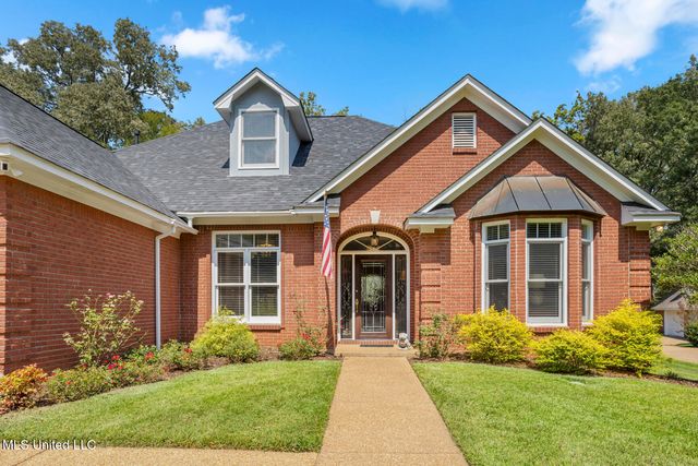 102 Park Place, Clinton, MS 39056