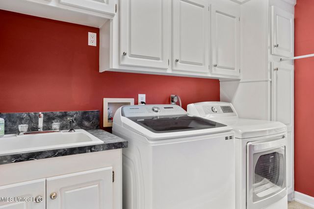 102 Park Place, Clinton, MS 39056