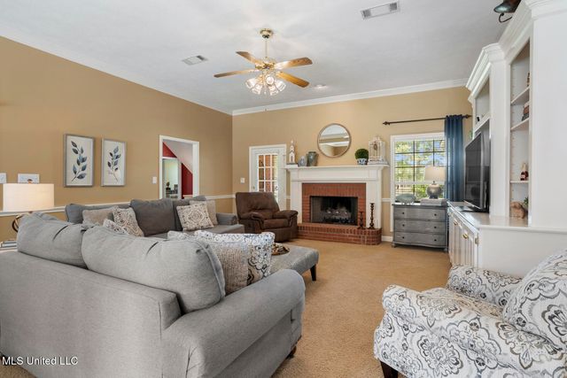 102 Park Place, Clinton, MS 39056