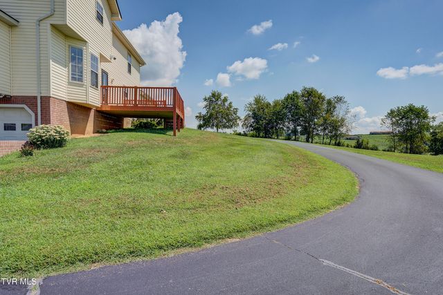 1406 Martins Glen Lane, Gray, TN 37615