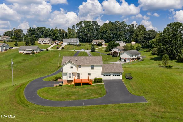 1406 Martins Glen Lane, Gray, TN 37615