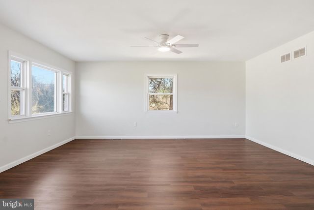 1751 BALTIMORE PIKE, Gettysburg, PA 17325