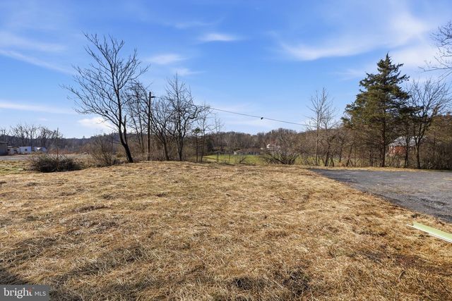 1751 BALTIMORE PIKE, Gettysburg, PA 17325