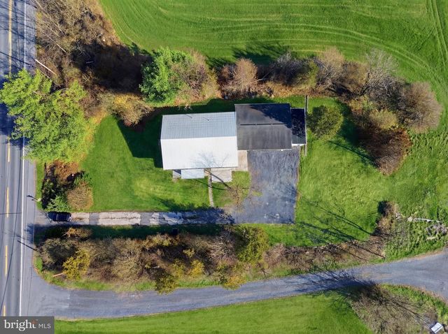 1751 BALTIMORE PIKE, Gettysburg, PA 17325