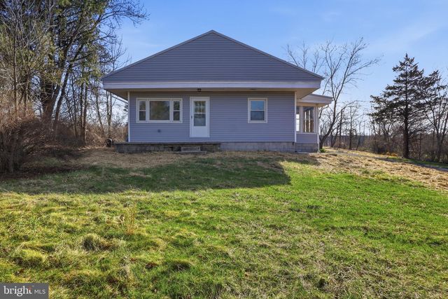 1751 BALTIMORE PIKE, Gettysburg, PA 17325