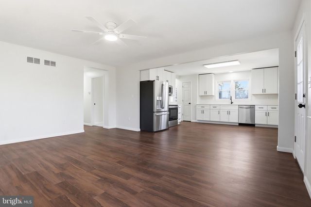 1751 BALTIMORE PIKE, Gettysburg, PA 17325