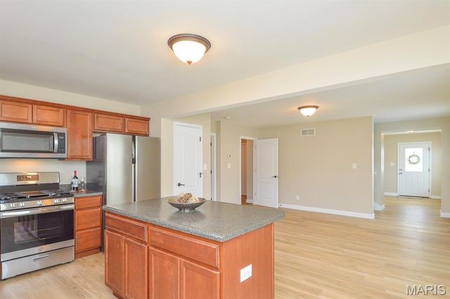 1153 Gulfstream Way, Mascoutah, IL 62258