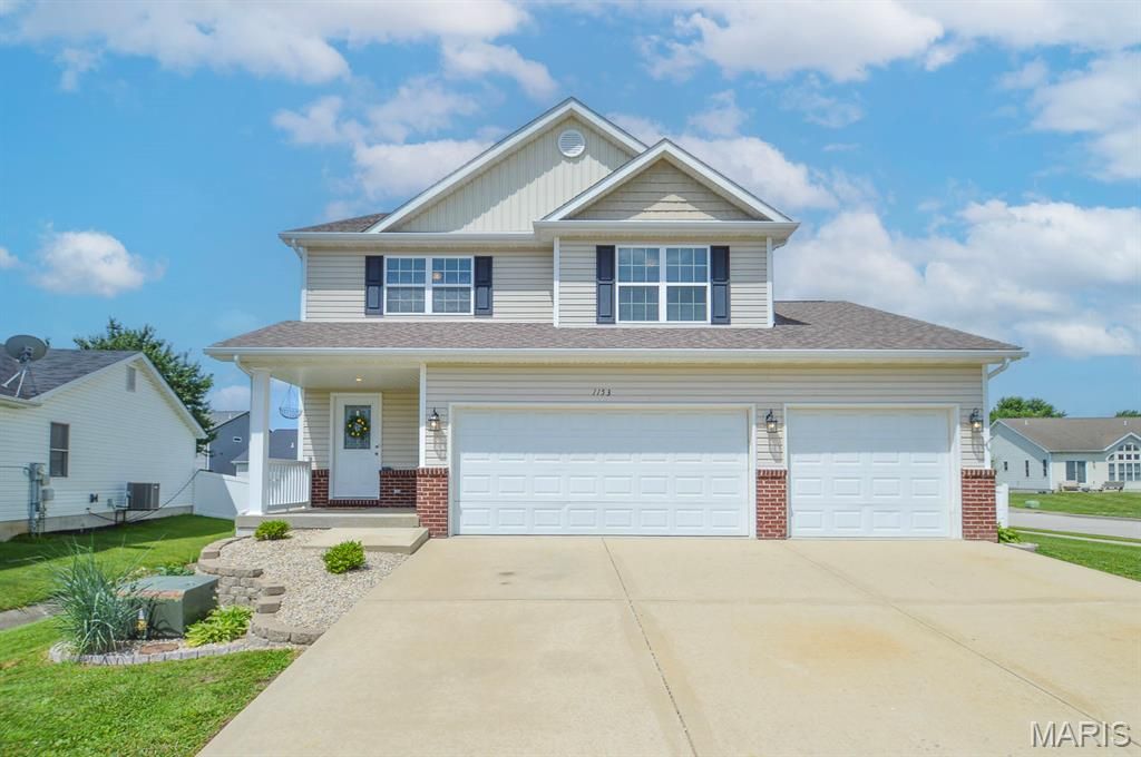 1153 Gulfstream Way, Mascoutah, IL 62258