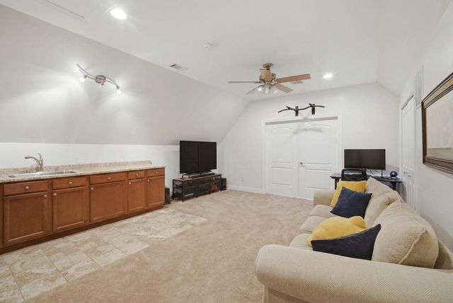 941 Greenwood Avenue, Deerfield, IL 60015
