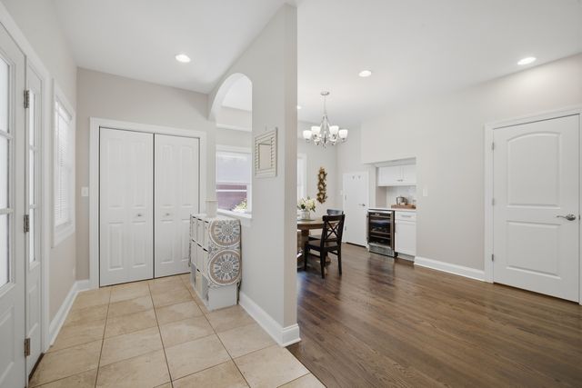 941 Greenwood Avenue, Deerfield, IL 60015