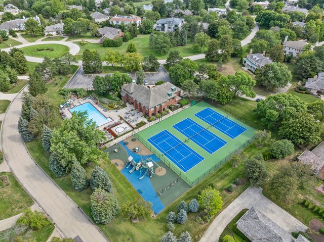 2016 Midwest club Parkway, Oak Brook, IL 60523