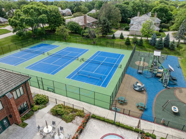 2016 Midwest club Parkway, Oak Brook, IL 60523