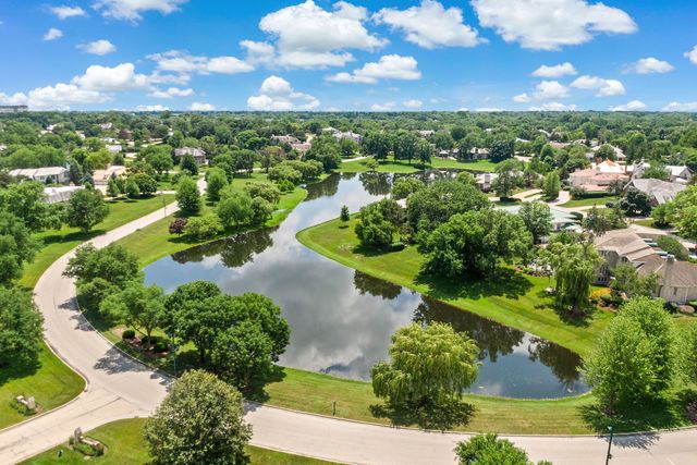 2016 Midwest club Parkway, Oak Brook, IL 60523