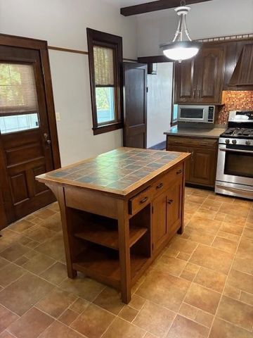 617 High Avenue, Hillsboro, WI 54634